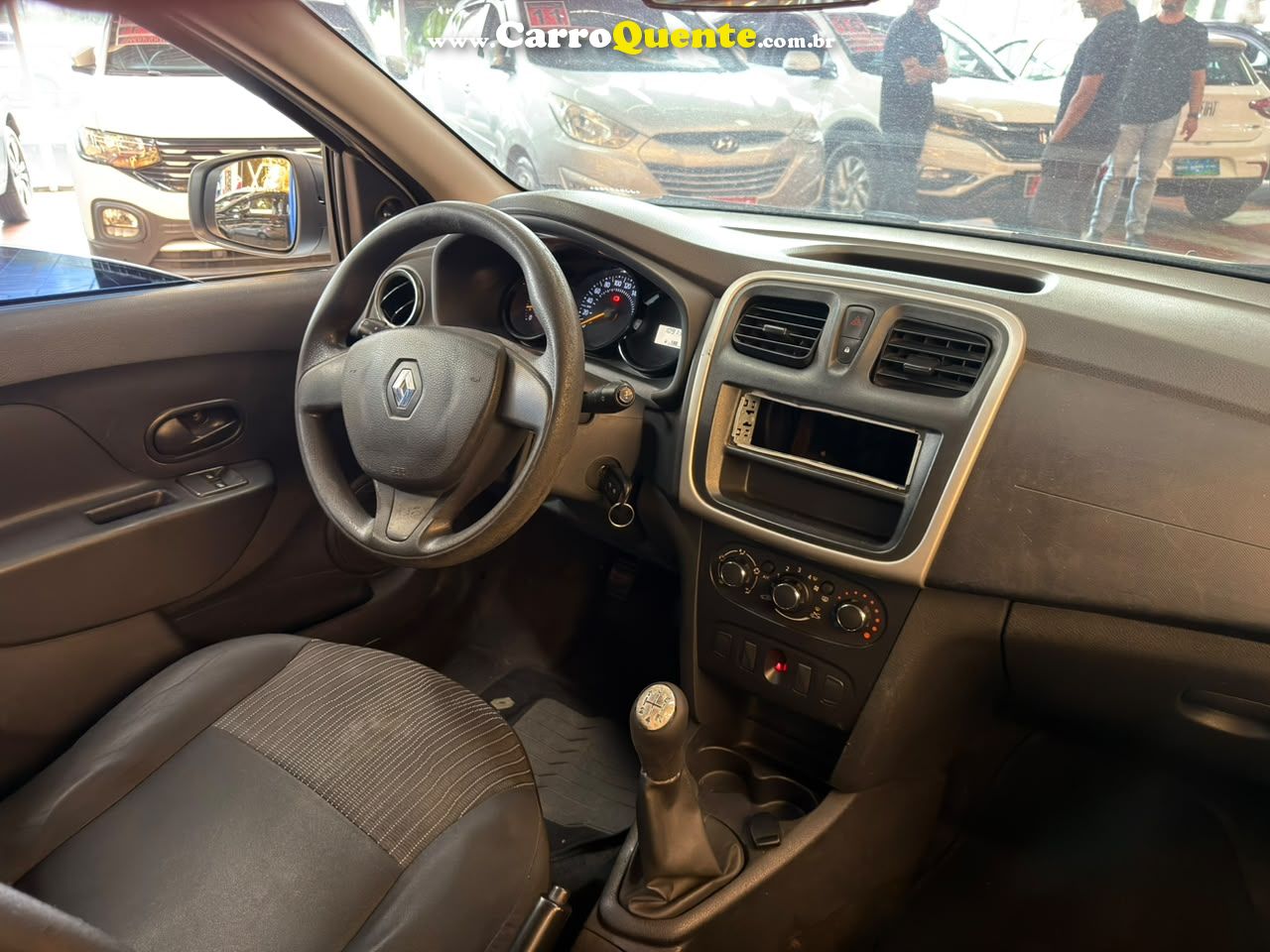 RENAULT SANDERO 1.0 12V SCE AUTHENTIQUE 2018 - Loja