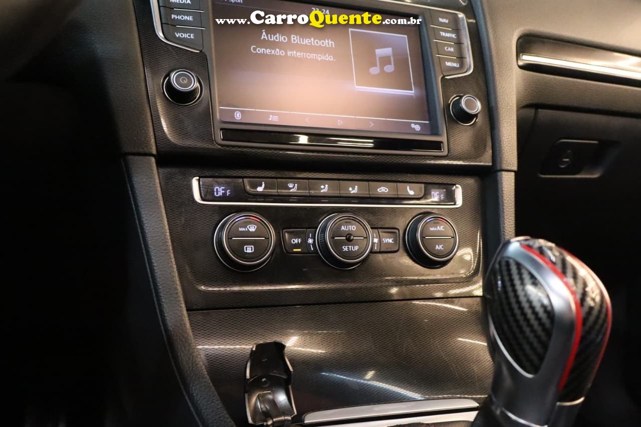 VOLKSWAGEN GOLF 2.0 TSI GTI 16V TURBO 2014 - Loja