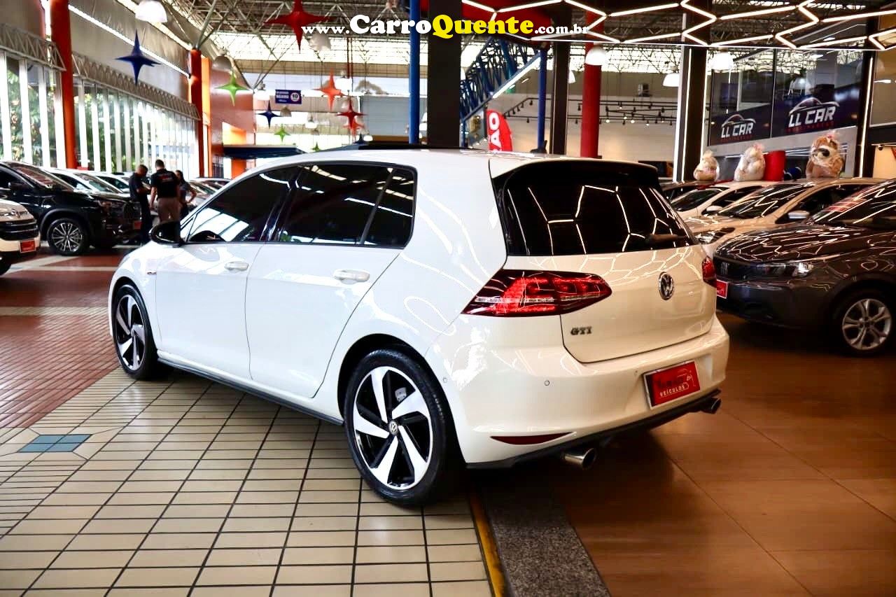 VOLKSWAGEN GOLF 2.0 TSI GTI 16V TURBO 2014 - Loja