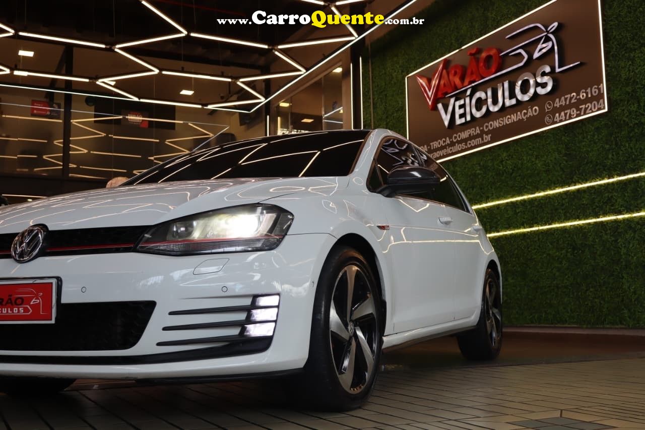 VOLKSWAGEN GOLF 2.0 TSI GTI 16V TURBO 2014 - Loja