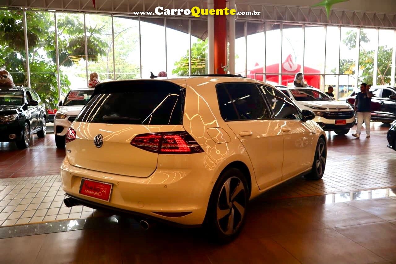 VOLKSWAGEN GOLF 2.0 TSI GTI 16V TURBO 2014 - Loja