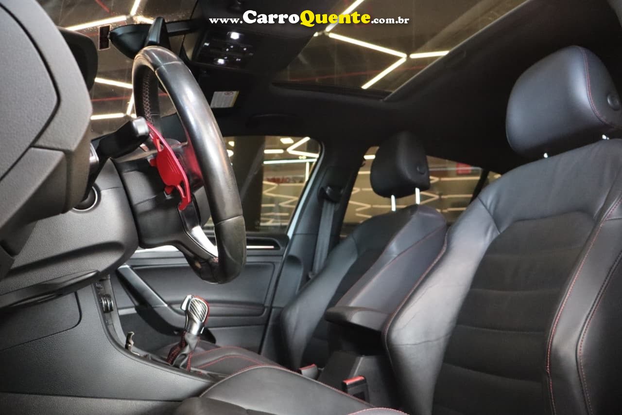 VOLKSWAGEN GOLF 2.0 TSI GTI 16V TURBO 2014 - Loja