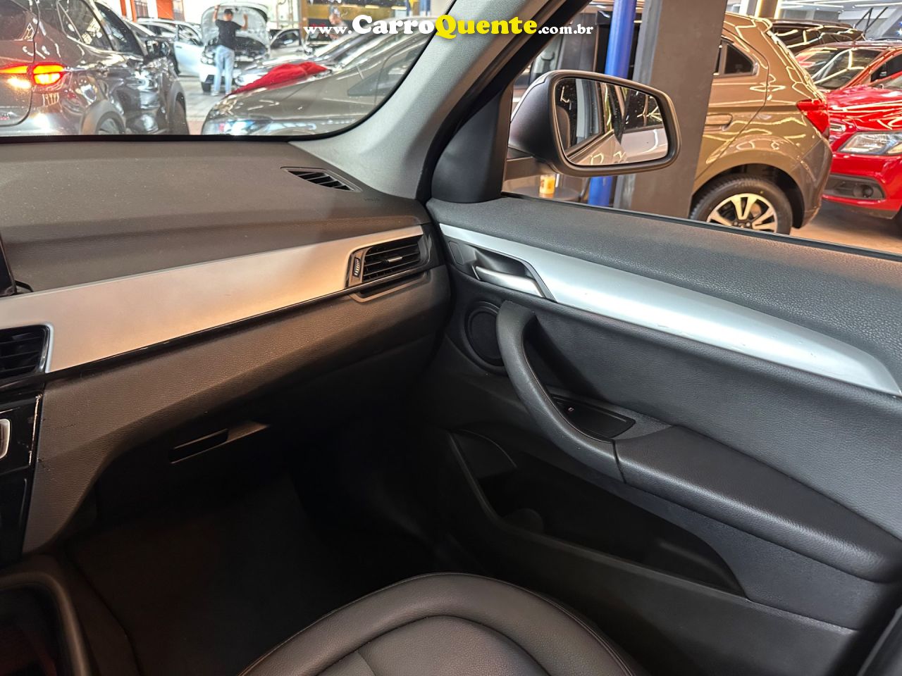 BMW X1 2.0 16V TURBO SDRIVE20I 2017 - Loja
