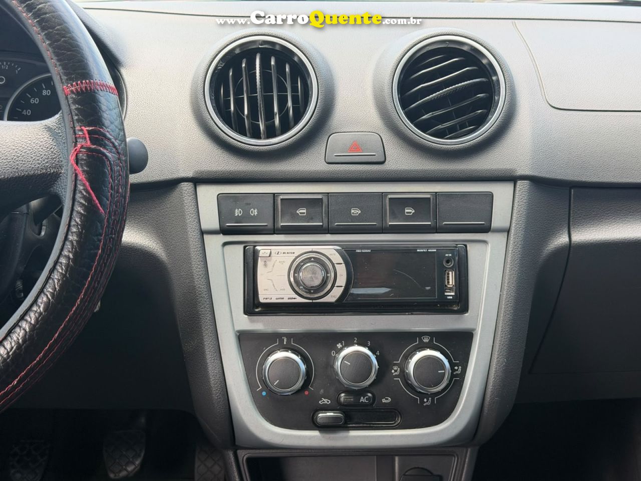 VOLKSWAGEN GOL 1.0 MI 8V G.V 2010 - Loja