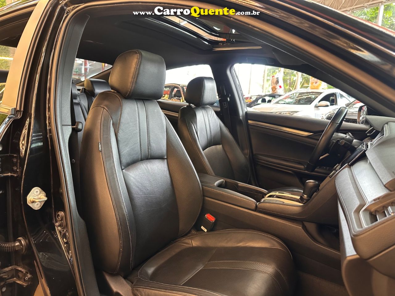 HONDA CIVIC 1.5 16V TURBO TOURING 2017 - Loja