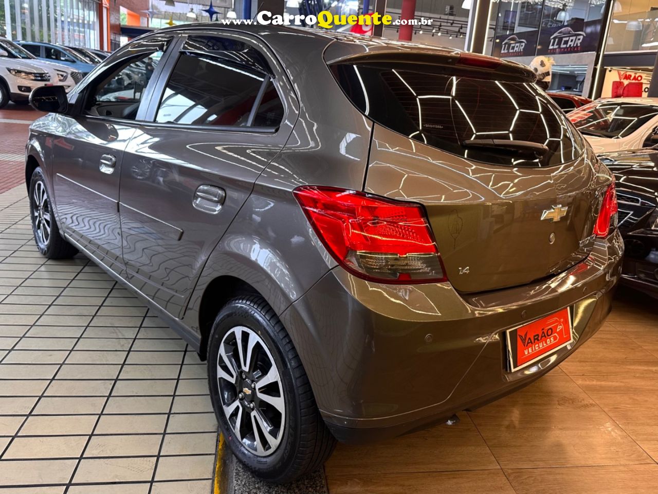 CHEVROLET ONIX 1.4 MPFI LTZ 8V 2014 - Loja