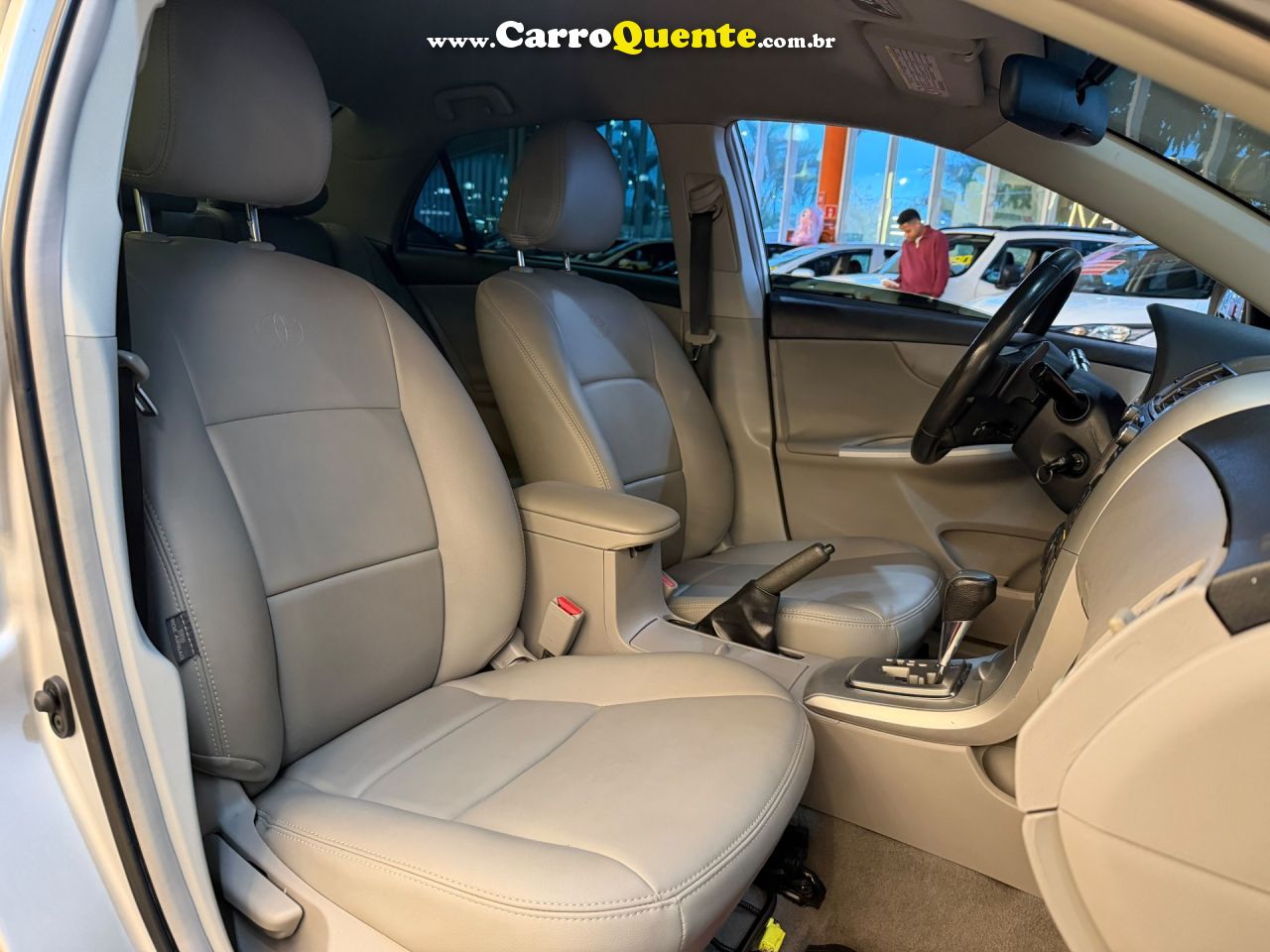 TOYOTA COROLLA 2.0 XEI 16V 2014 - Loja