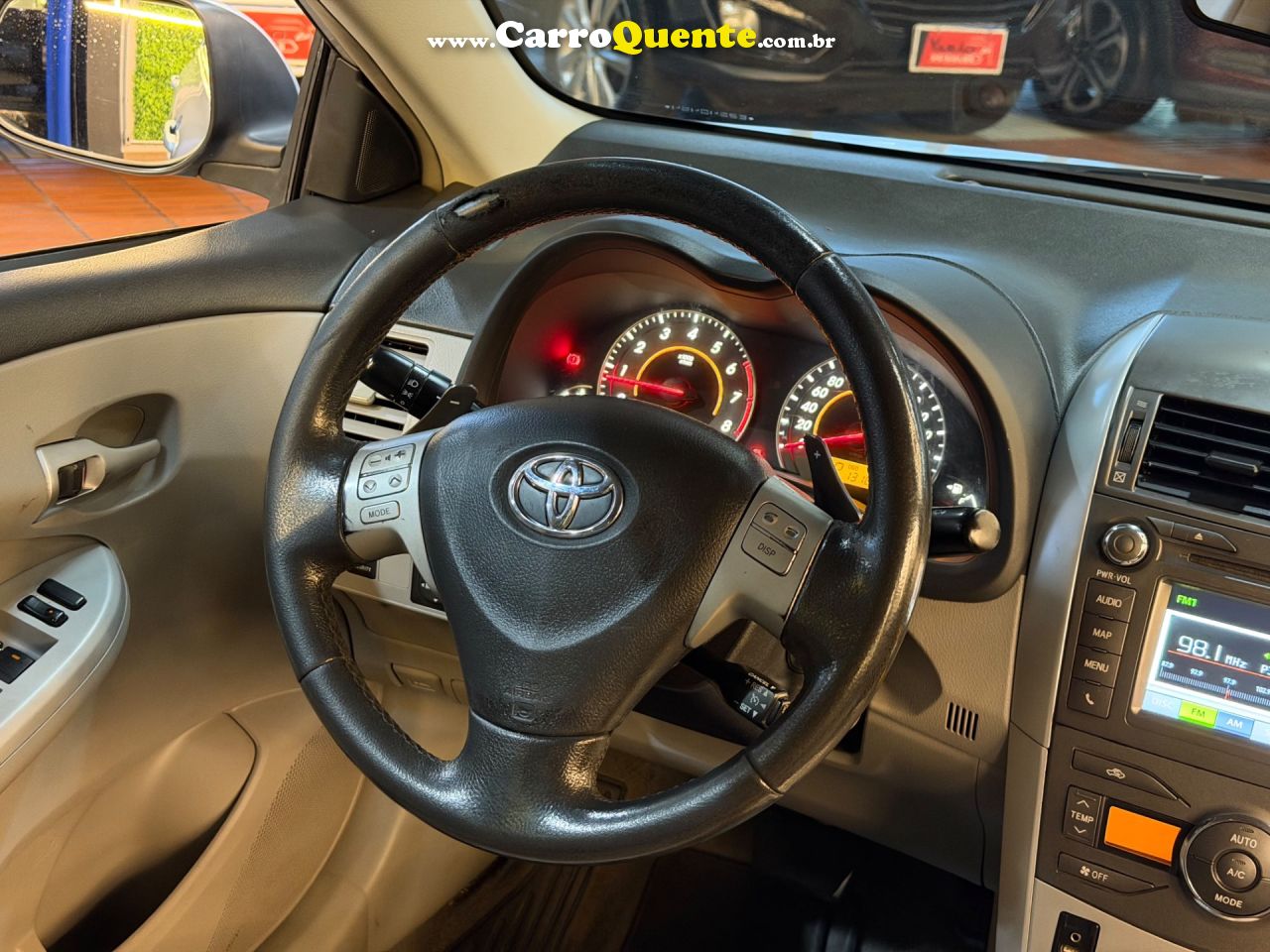 TOYOTA COROLLA 2.0 XEI 16V 2014 - Loja
