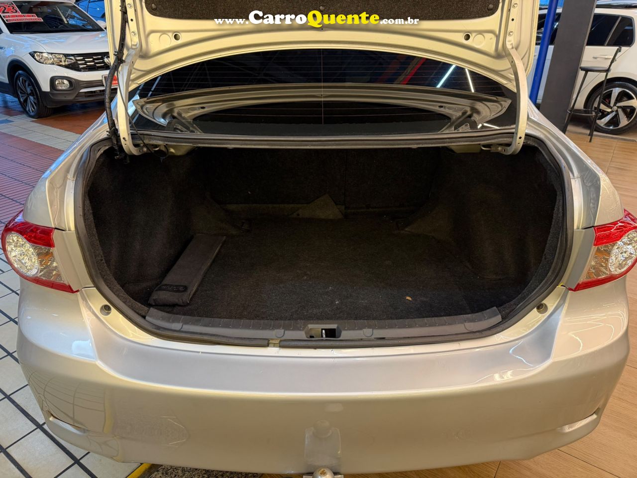 TOYOTA COROLLA 2.0 XEI 16V 2014 - Loja