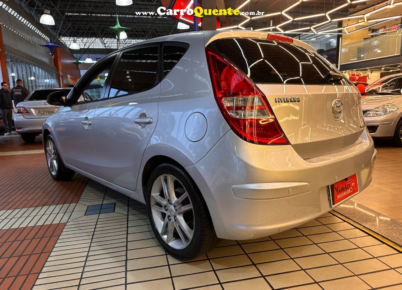 HYUNDAI I30 2.0 MPI 16V 2011 - Loja