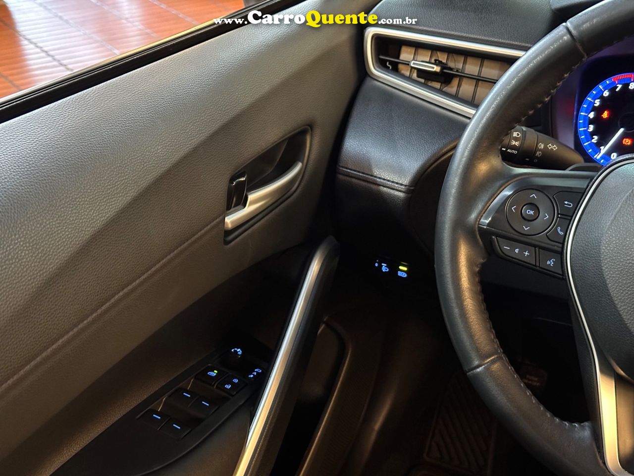 TOYOTA COROLLA CROSS 2.0 VVT-IE XRE DIRECT SHIFT 2024 - Loja
