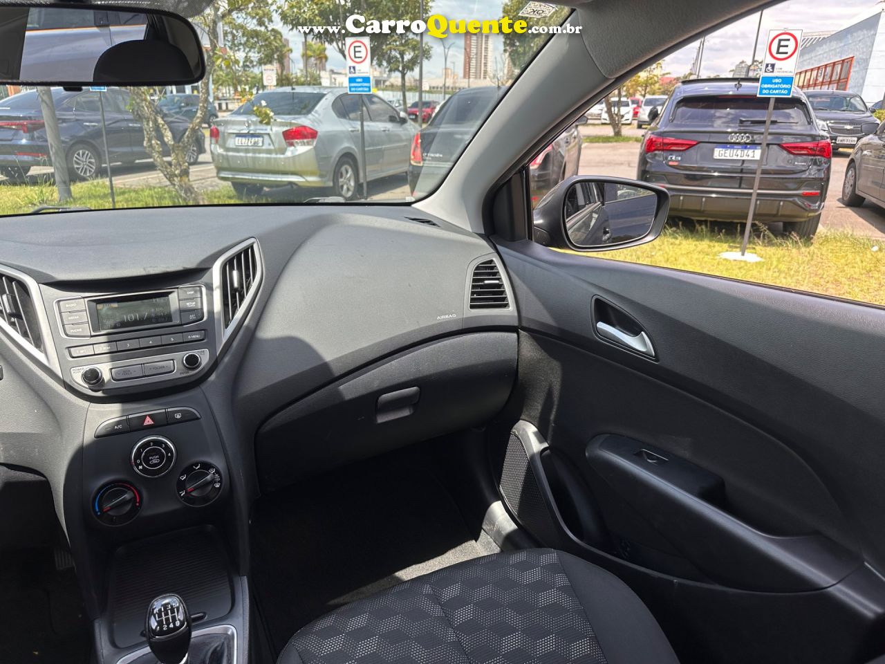 HYUNDAI HB20 1.6 COMFORT PLUS 16V 2017 - Loja