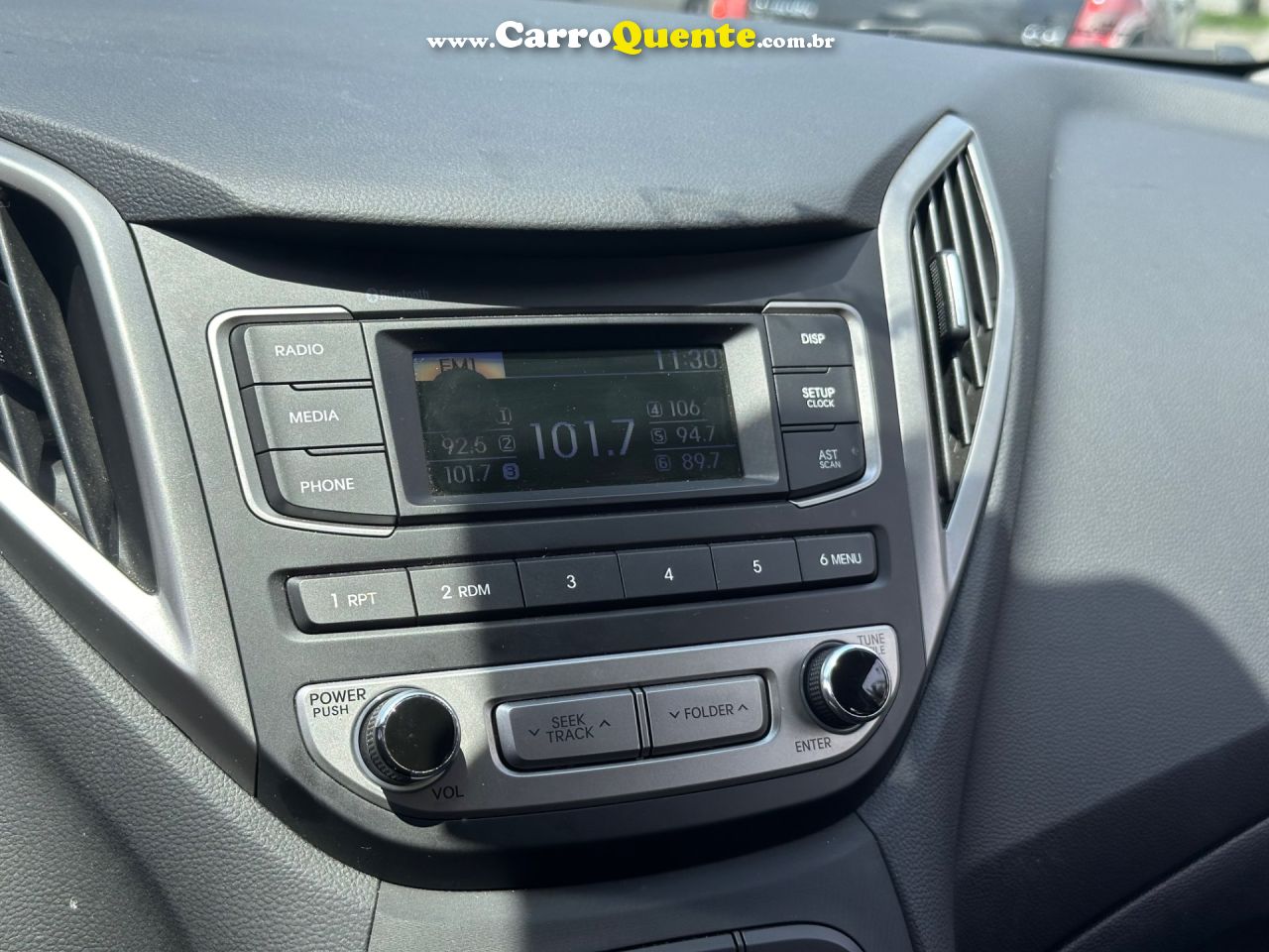 HYUNDAI HB20 1.6 COMFORT PLUS 16V 2017 - Loja