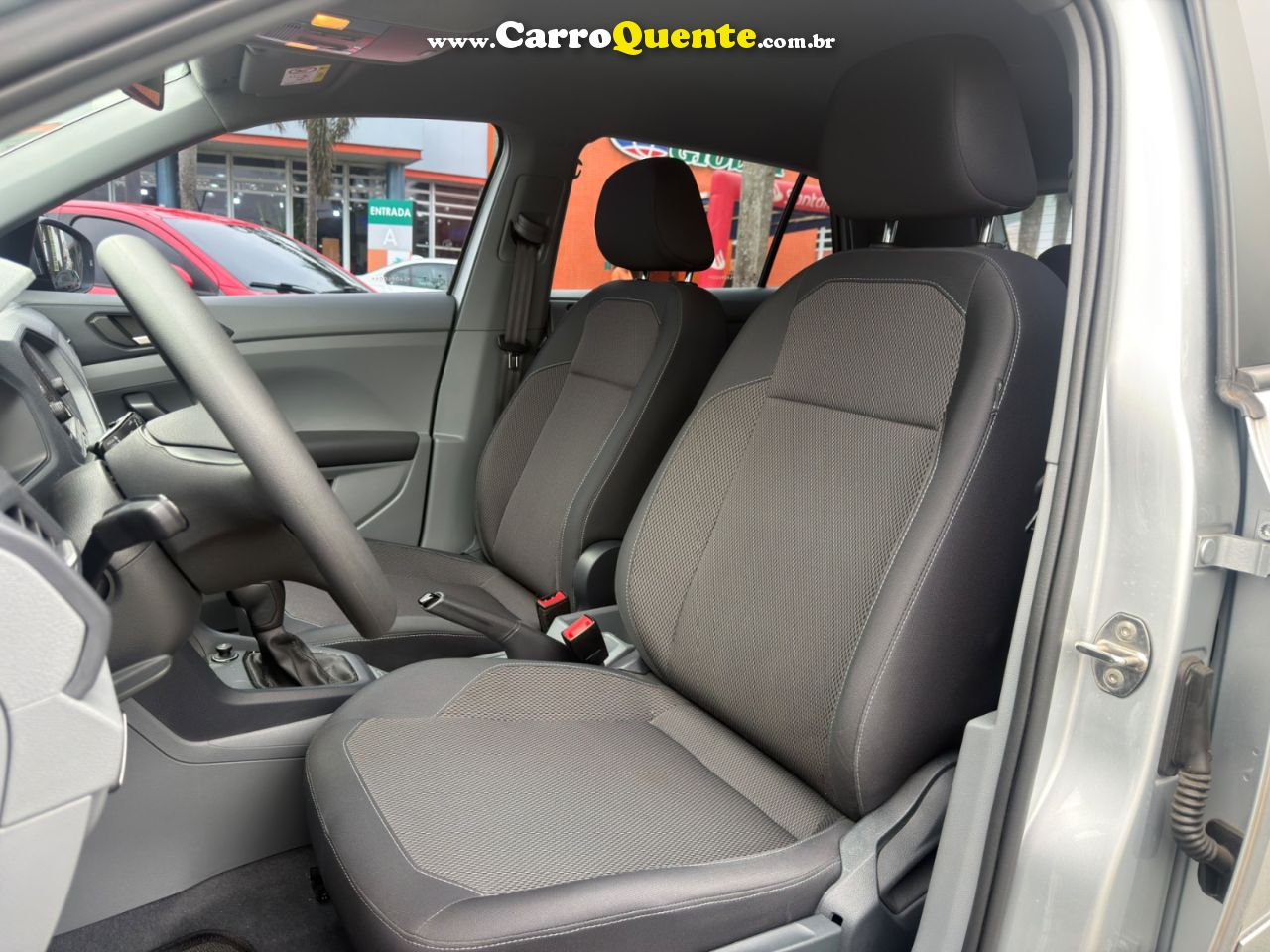 VOLKSWAGEN T-CROSS 1.0 200 TSI TOTAL SENSE 2020 - Loja