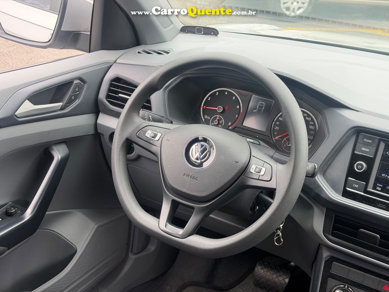 VOLKSWAGEN T-CROSS 1.0 200 TSI TOTAL SENSE 2020 - Loja