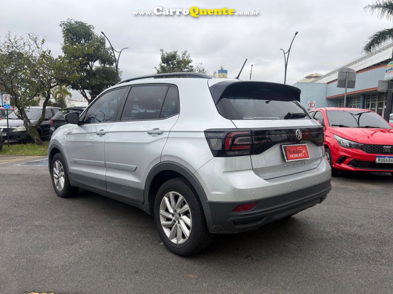VOLKSWAGEN T-CROSS 1.0 200 TSI TOTAL SENSE 2020 - Loja