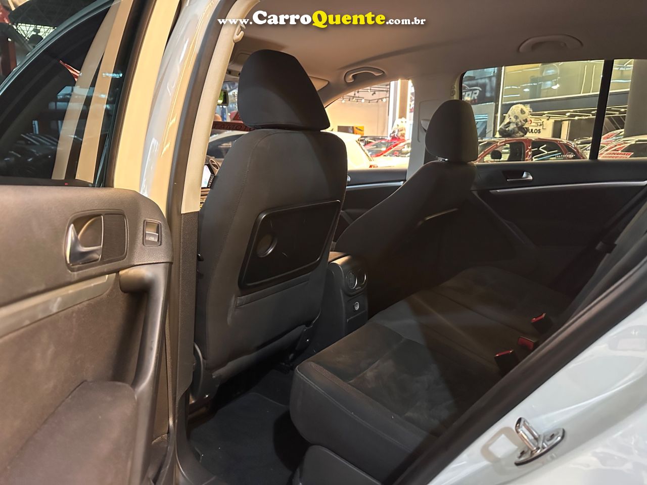 VOLKSWAGEN TIGUAN 2.0 TSI 16V TURBO 2014 - Loja