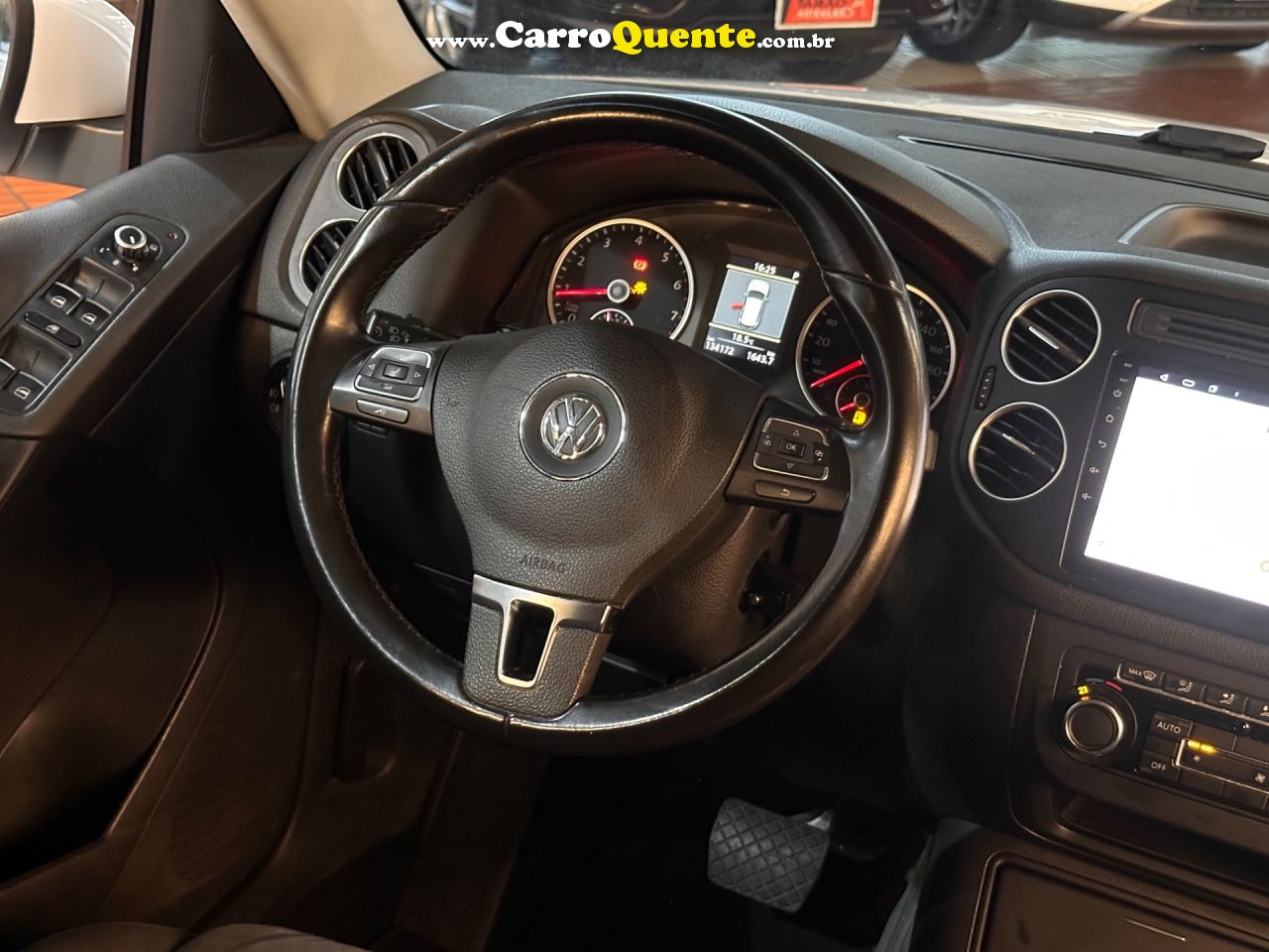 VOLKSWAGEN TIGUAN 2.0 TSI 16V TURBO 2014 - Loja