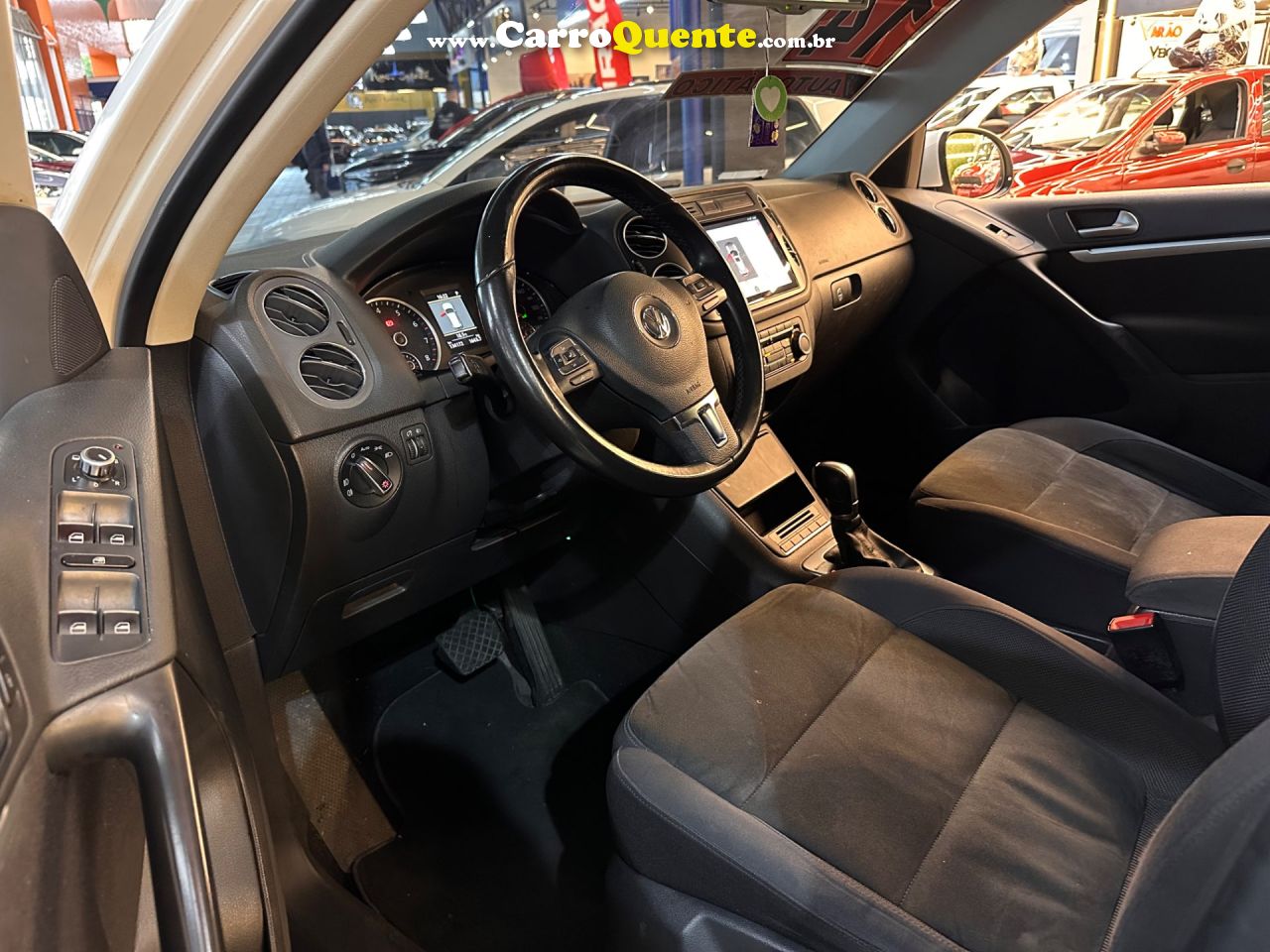 VOLKSWAGEN TIGUAN 2.0 TSI 16V TURBO 2014 - Loja