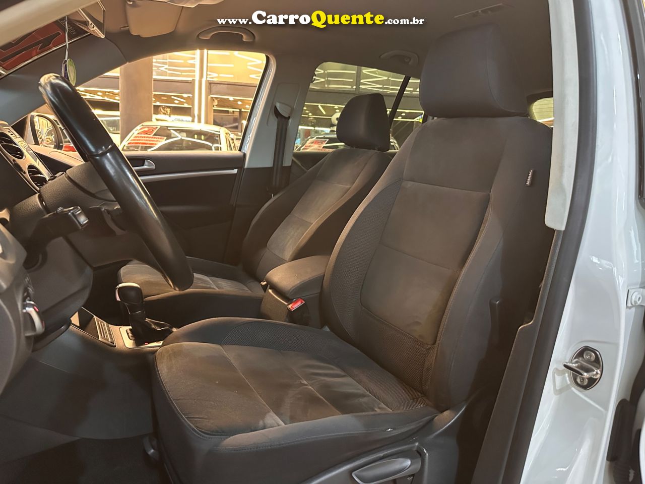 VOLKSWAGEN TIGUAN 2.0 TSI 16V TURBO 2014 - Loja