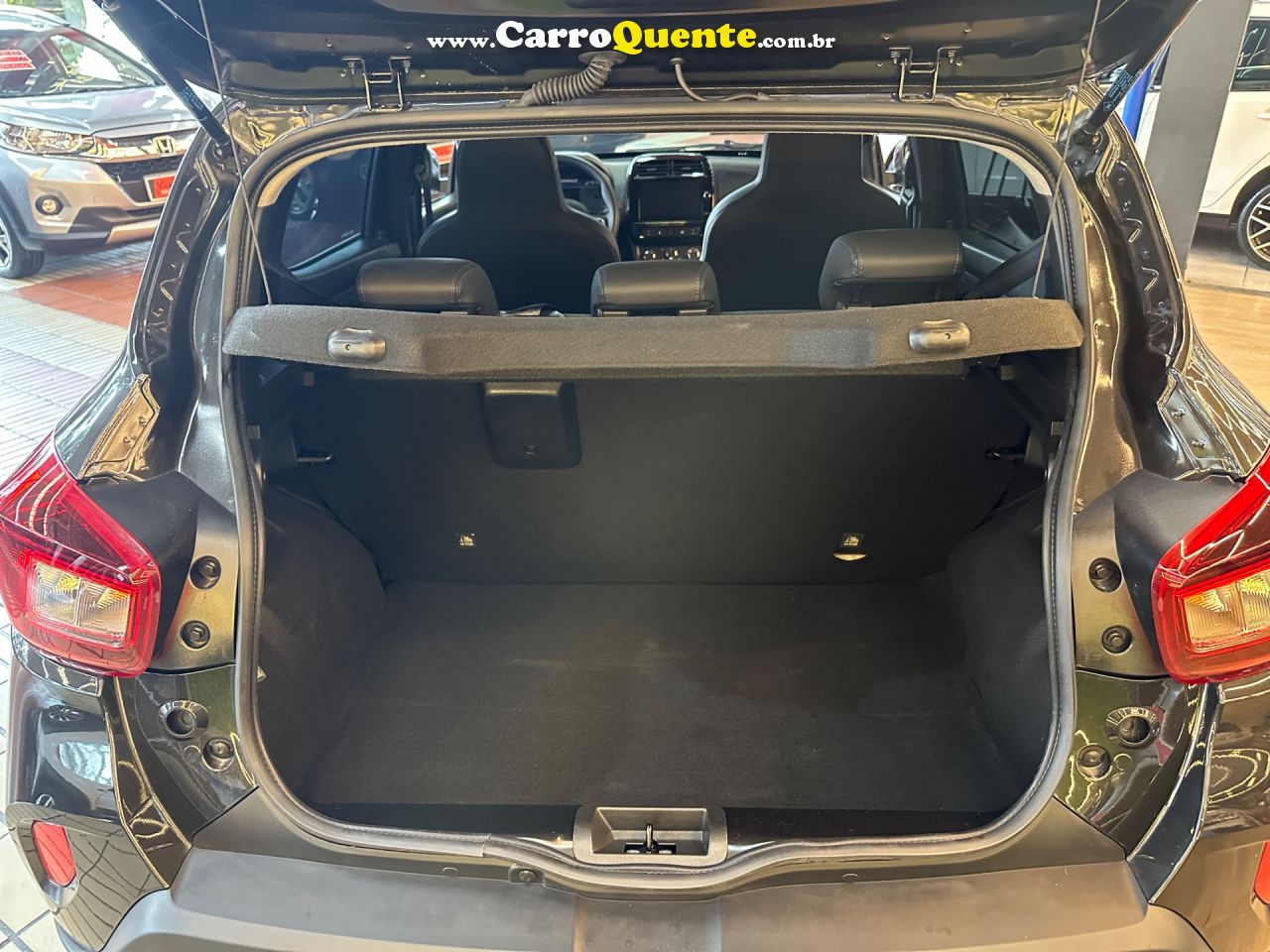RENAULT KWID 1.0 12V SCE INTENSE 2025 - Loja