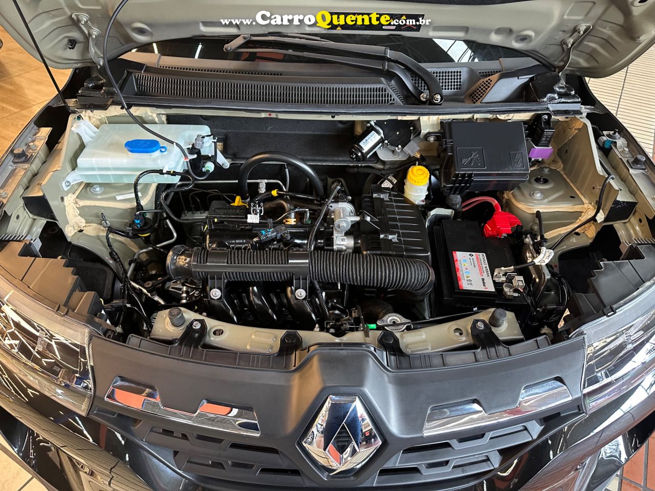 RENAULT KWID 1.0 12V SCE INTENSE 2025 - Loja