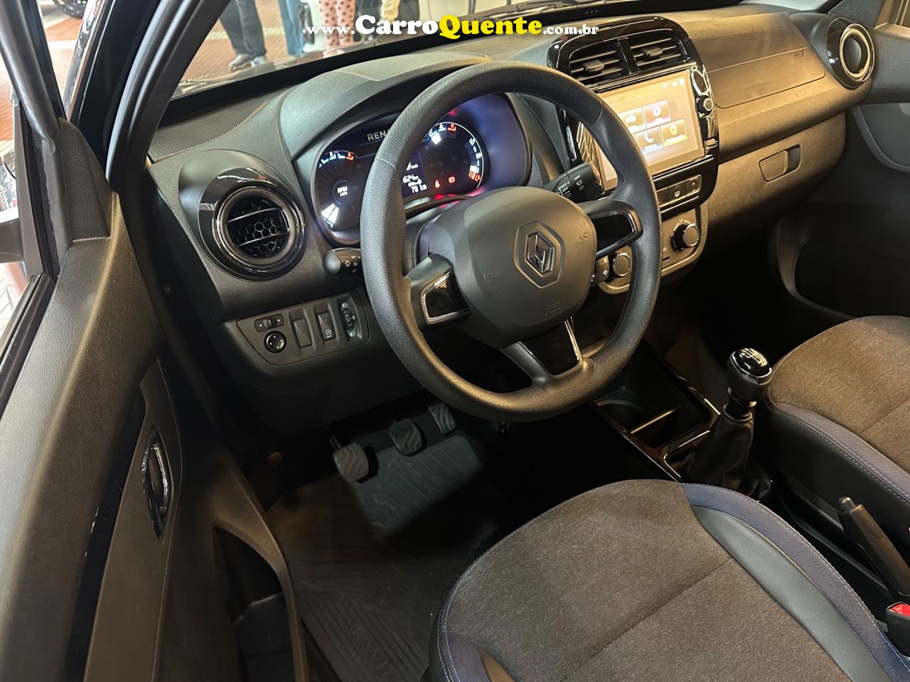 RENAULT KWID 1.0 12V SCE INTENSE 2025 - Loja