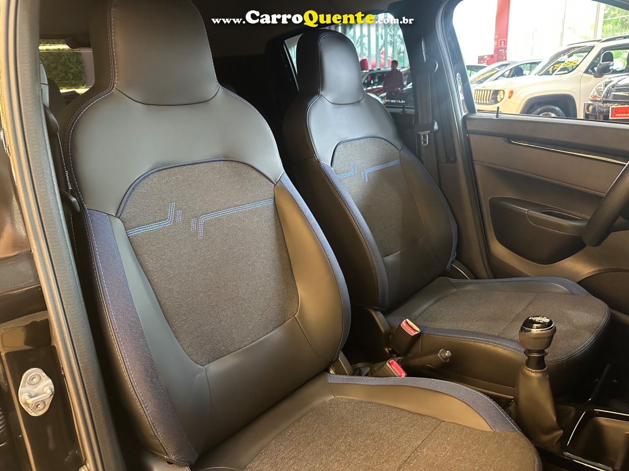 RENAULT KWID 1.0 12V SCE INTENSE 2025 - Loja