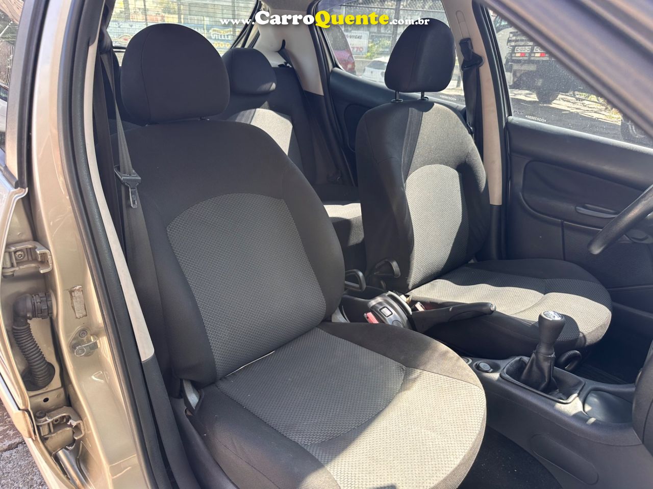 PEUGEOT 207 1.4 XR 8V 2013 - Loja