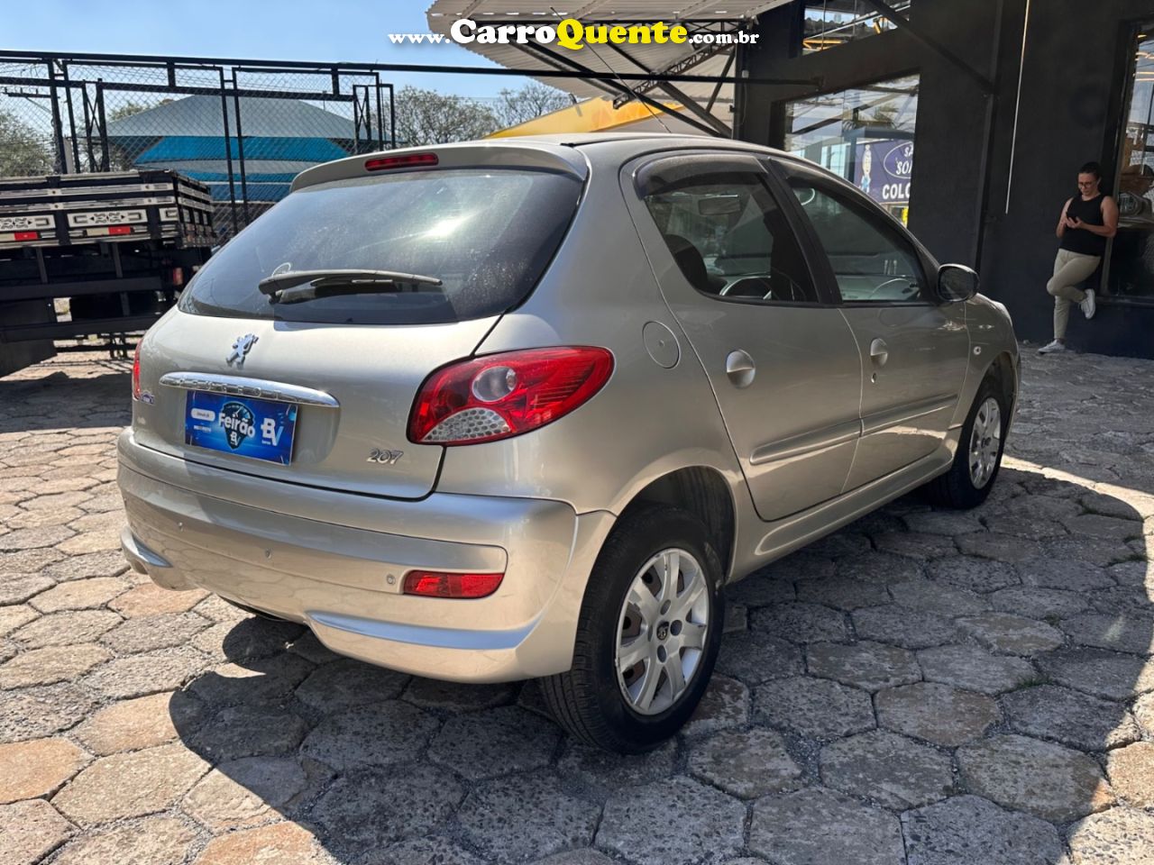 PEUGEOT 207 1.4 XR 8V 2013 - Loja