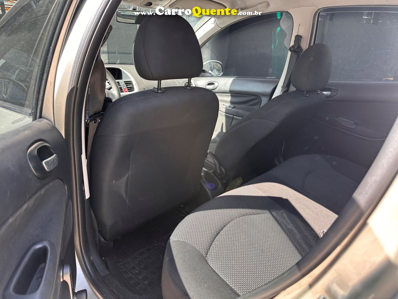 PEUGEOT 207 1.4 XR 8V 2013 - Loja