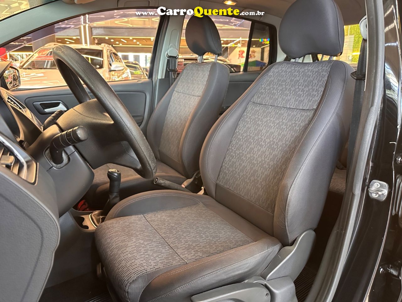 VOLKSWAGEN FOX 1.0 MI 8V 2013 - Loja