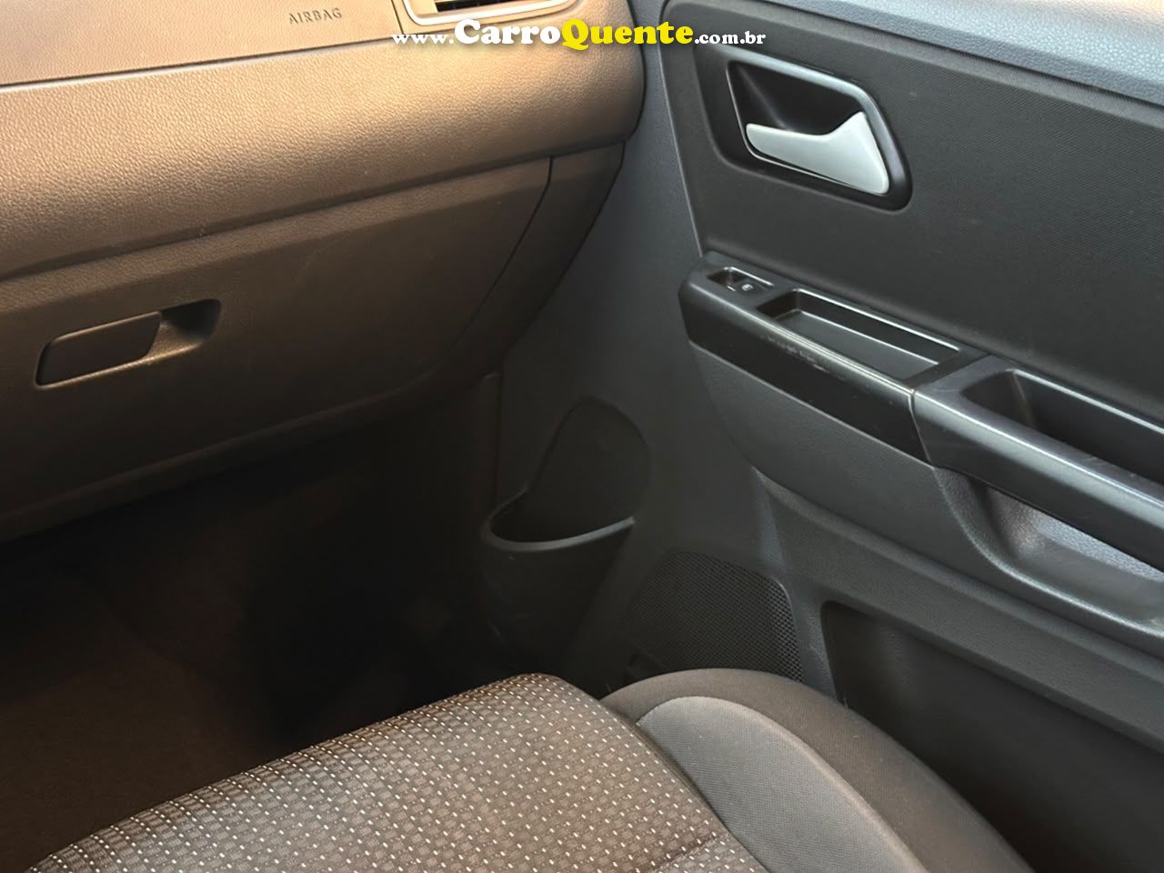 VOLKSWAGEN FOX 1.6 MSI TOTAL CONNECT 2020 - Loja