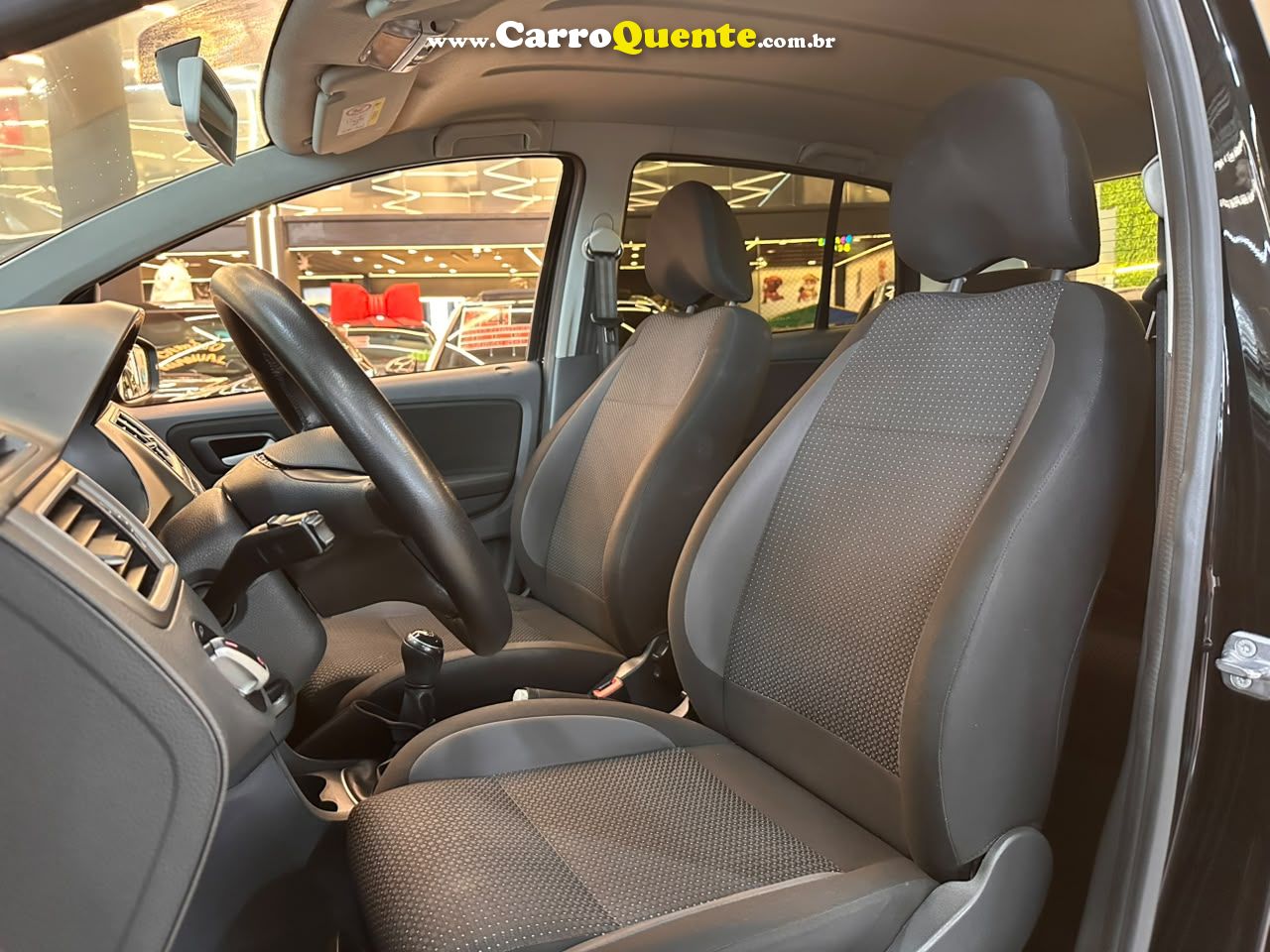 VOLKSWAGEN FOX 1.6 MSI TOTAL CONNECT 2020 - Loja