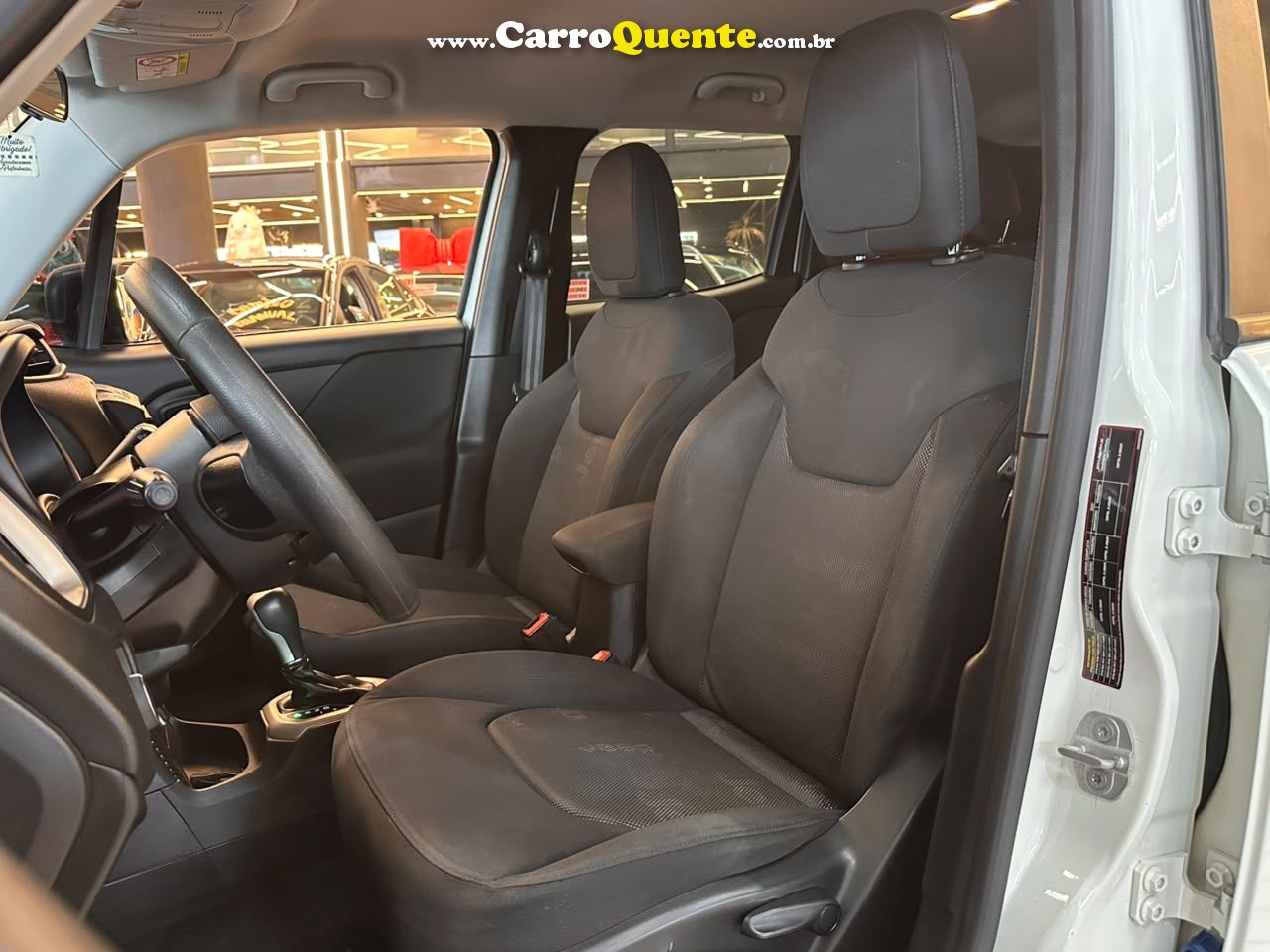 JEEP RENEGADE 1.8 16V 2016 - Loja