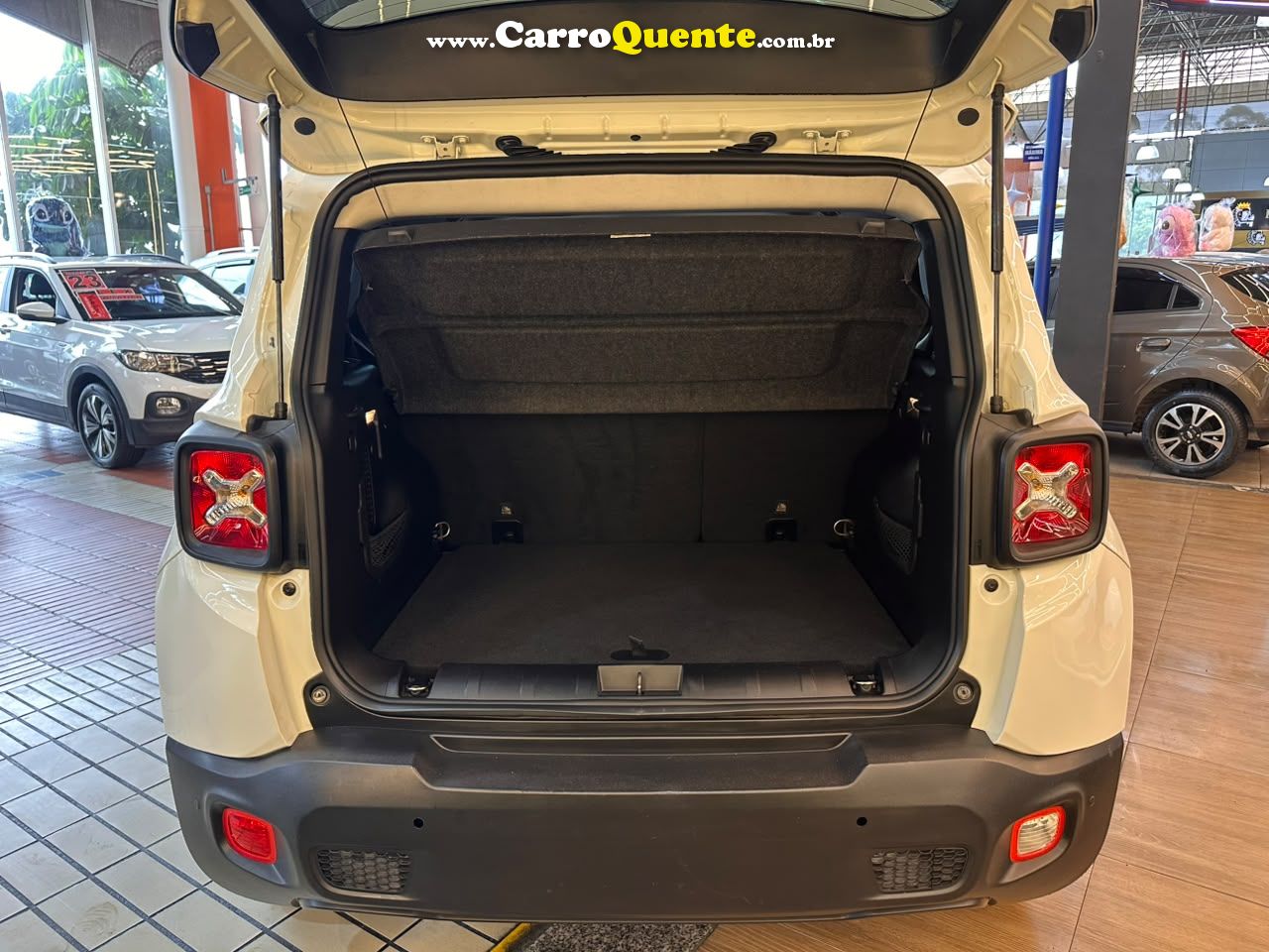 JEEP RENEGADE 1.8 16V 2016 - Loja