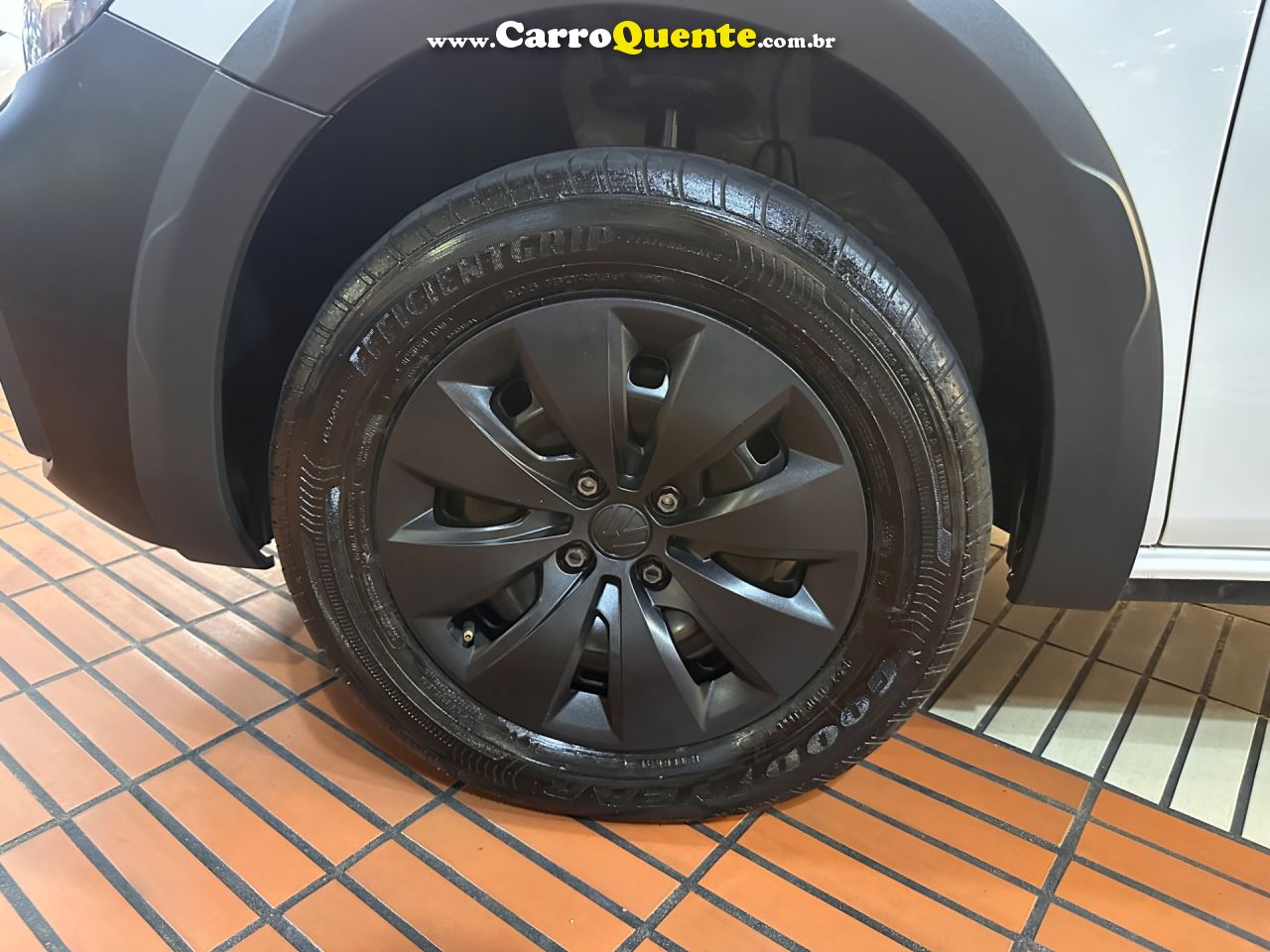 VOLKSWAGEN SAVEIRO 1.6 MSI ROBUST CS 16V 2025 - Loja