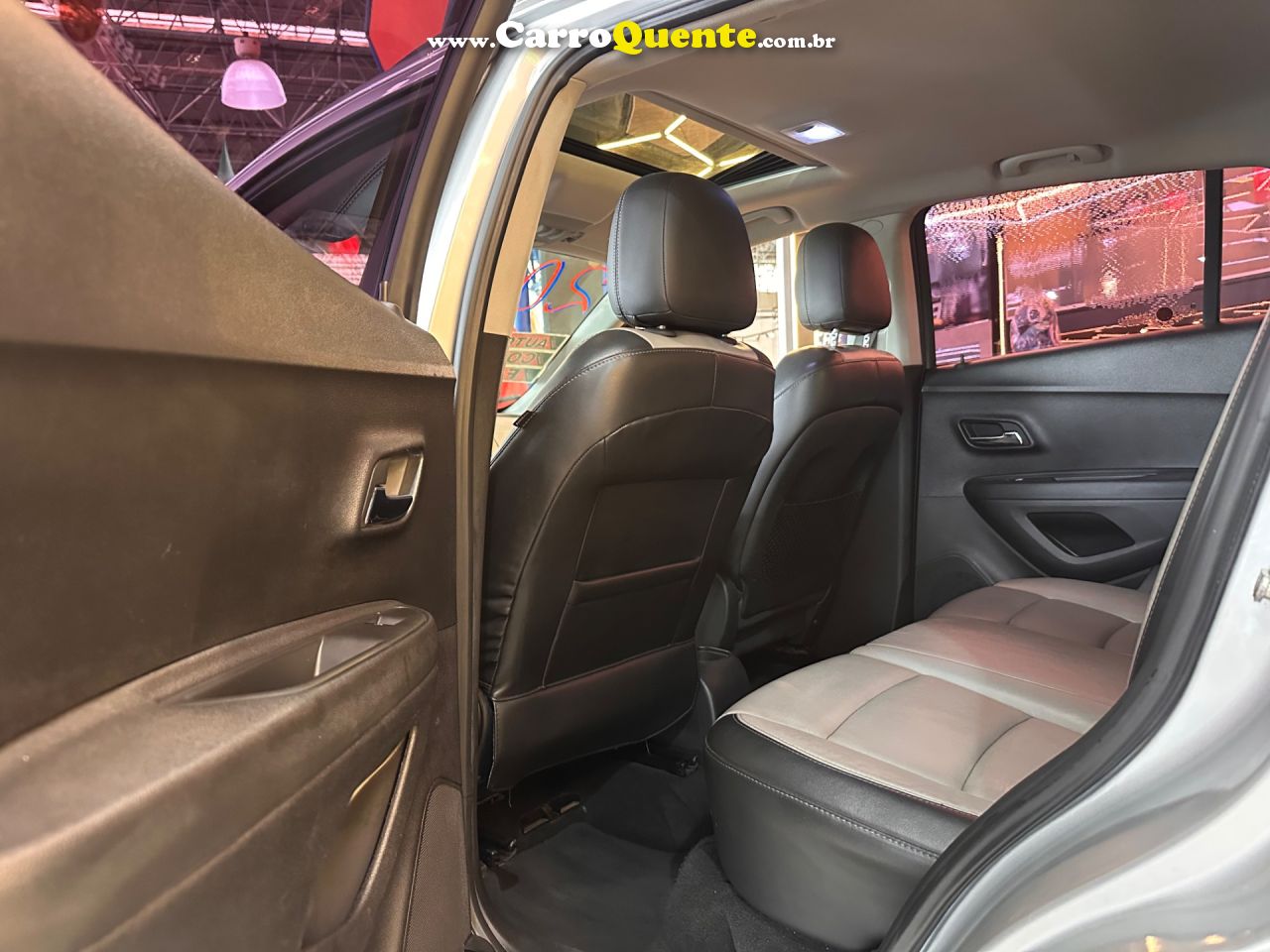 CHEVROLET TRACKER 1.8 MPFI LTZ 4X2 16V 2014 - Loja