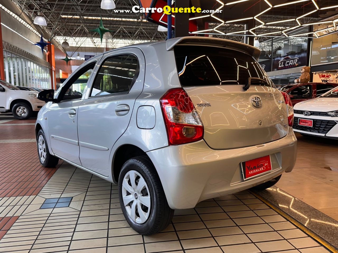 TOYOTA ETIOS 1.3 16V 2014 - Loja