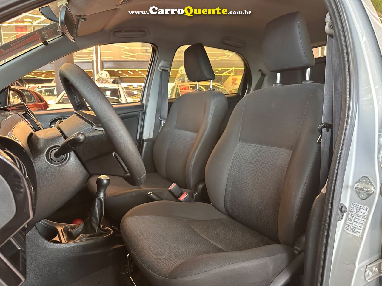 TOYOTA ETIOS 1.3 16V 2014 - Loja