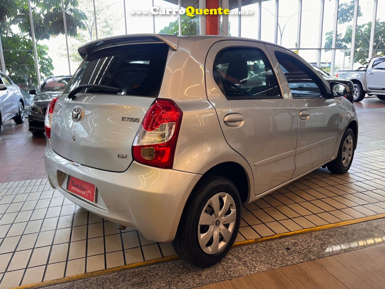 TOYOTA ETIOS 1.3 16V 2014 - Loja