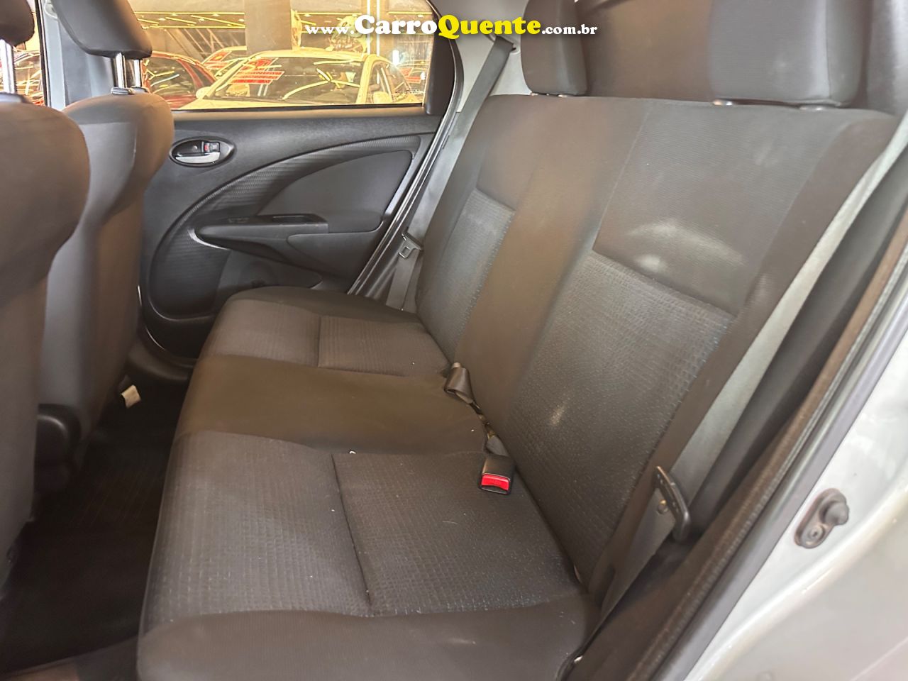 TOYOTA ETIOS 1.3 16V 2014 - Loja