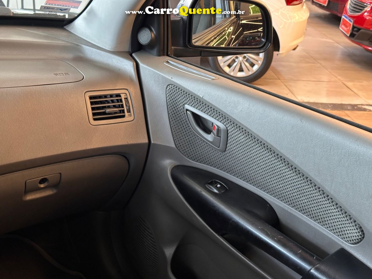 HYUNDAI TUCSON 2.0 MPFI GLS 16V 143CV 2WD 2013 - Loja