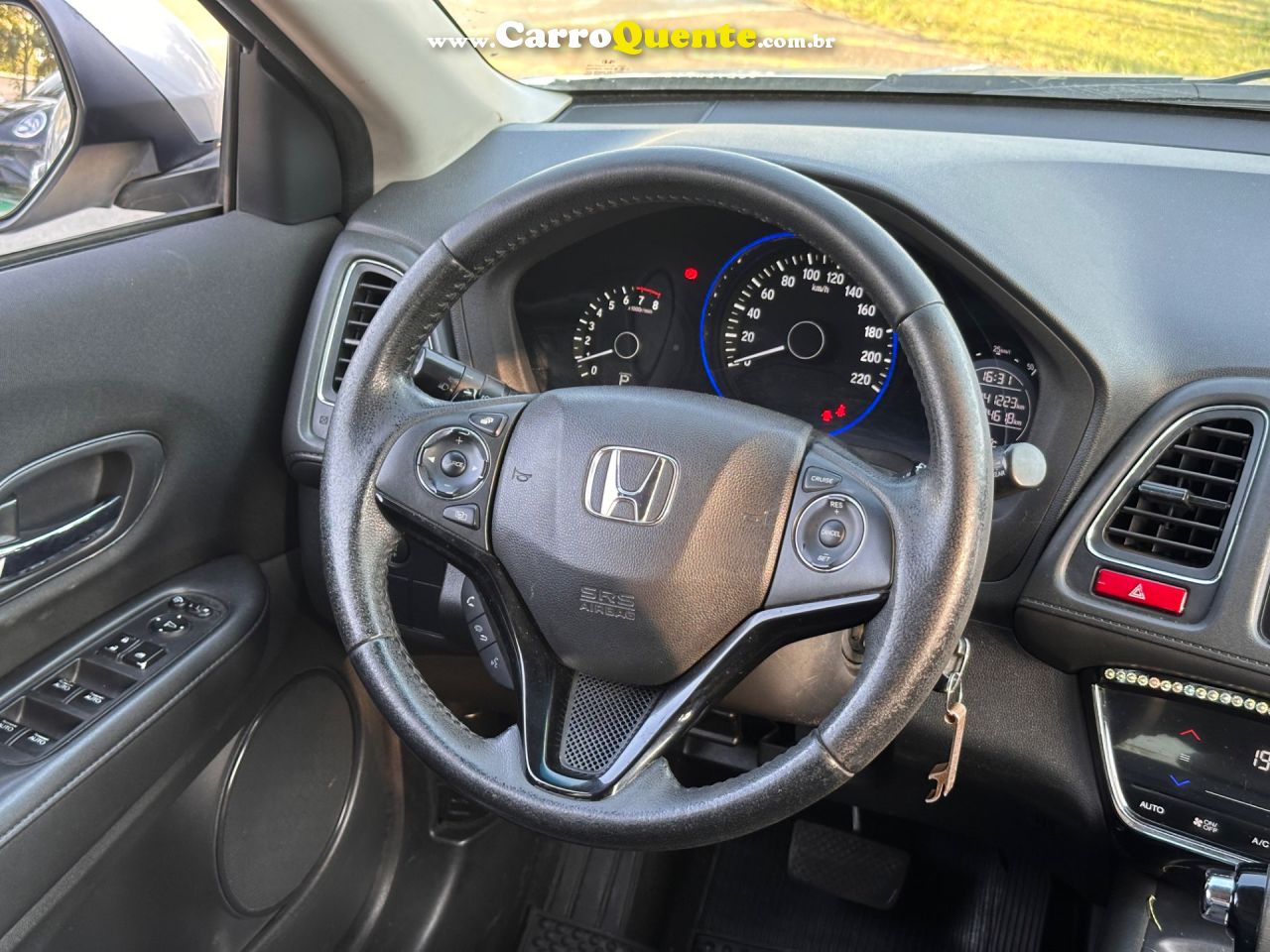 HONDA HR-V 1.8 16V EXL 2016 - Loja