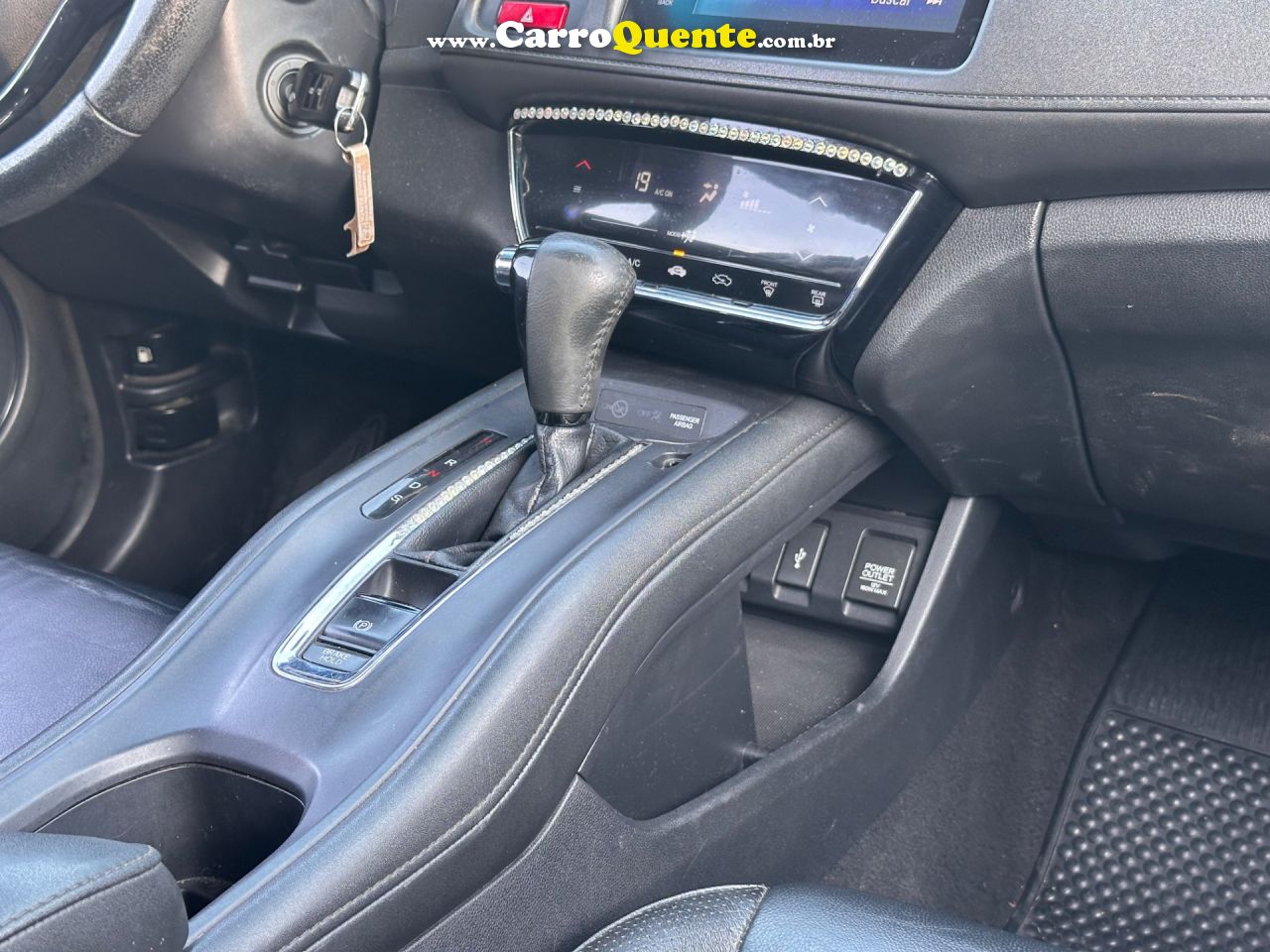 HONDA HR-V 1.8 16V EXL 2016 - Loja