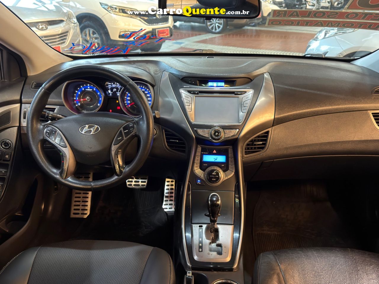 HYUNDAI ELANTRA 1.8 GLS 16V 2013 - Loja