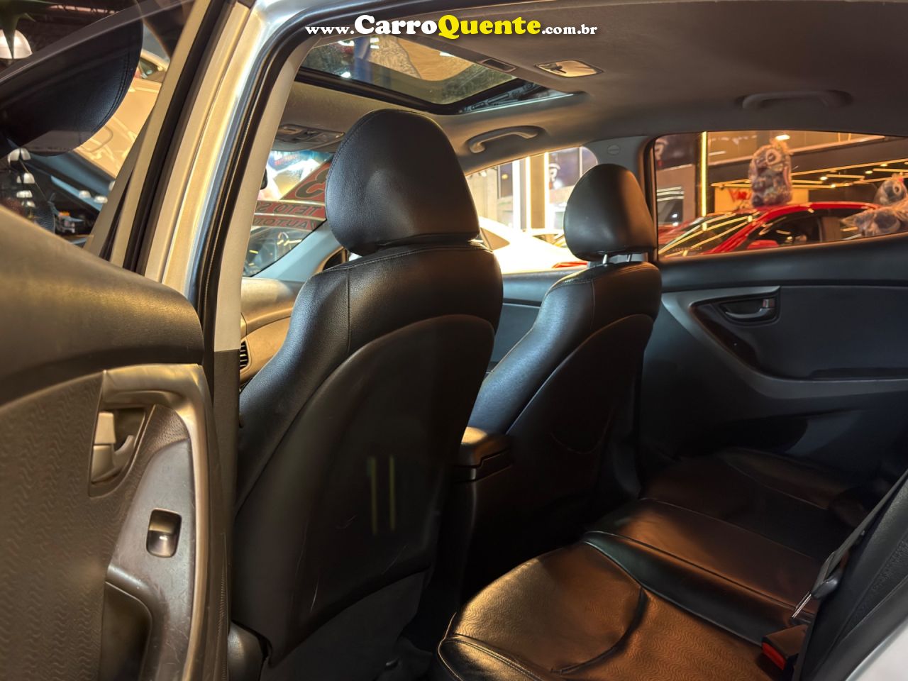 HYUNDAI ELANTRA 1.8 GLS 16V 2013 - Loja