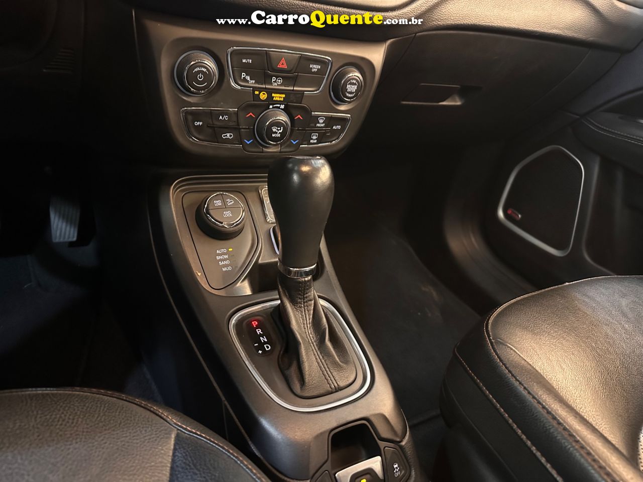 JEEP COMPASS 2.0 16V LONGITUDE 4X4 2021 - Loja