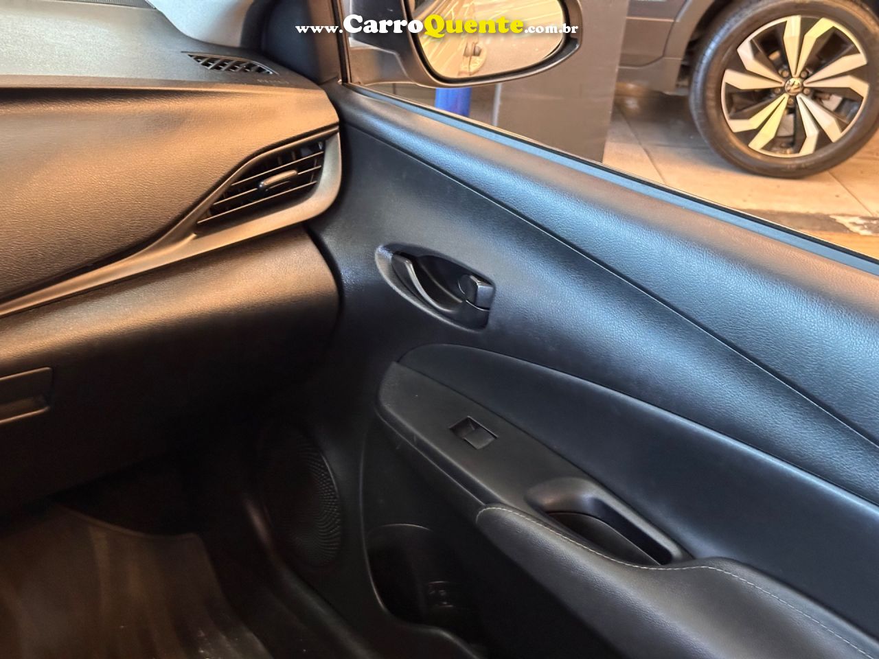 TOYOTA YARIS 1.5 16V SEDAN XL MULTIDRIVE 2020 - Loja