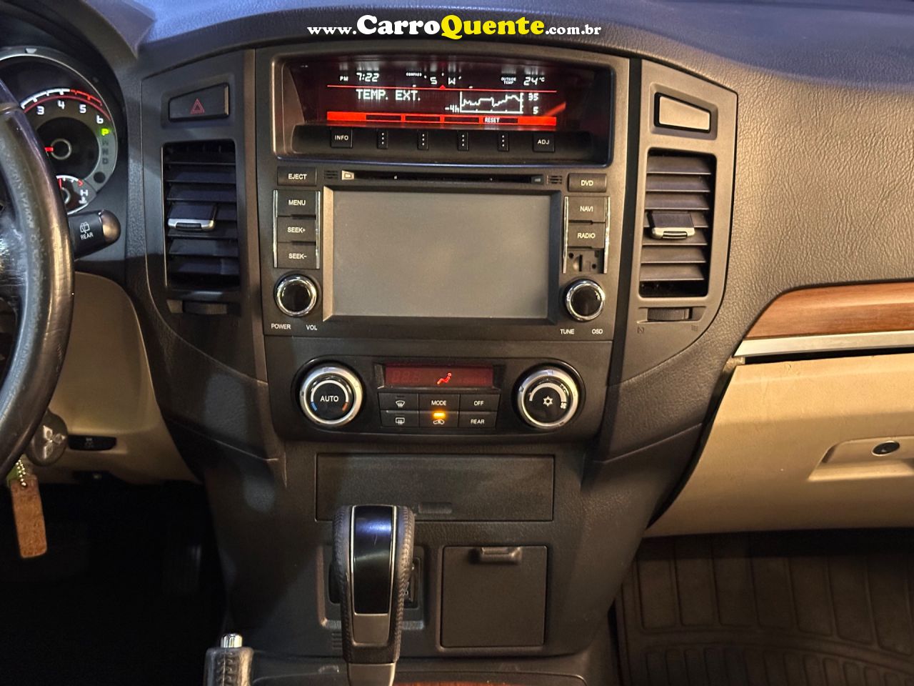 MITSUBISHI PAJERO FULL 3.2 HPE 4X4 16V TURBO INTERCOOLER 2013 - Loja